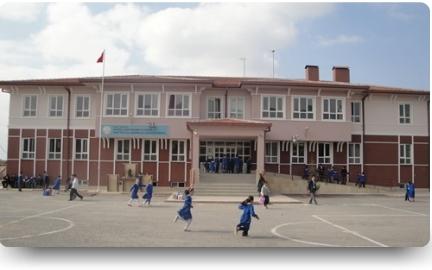 Gevrekli Şehit Seyit Ali Karabacak Ortaokulu Fotoğrafı
